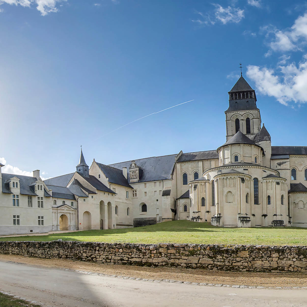 abbaye royale fontevraud vacances saumur