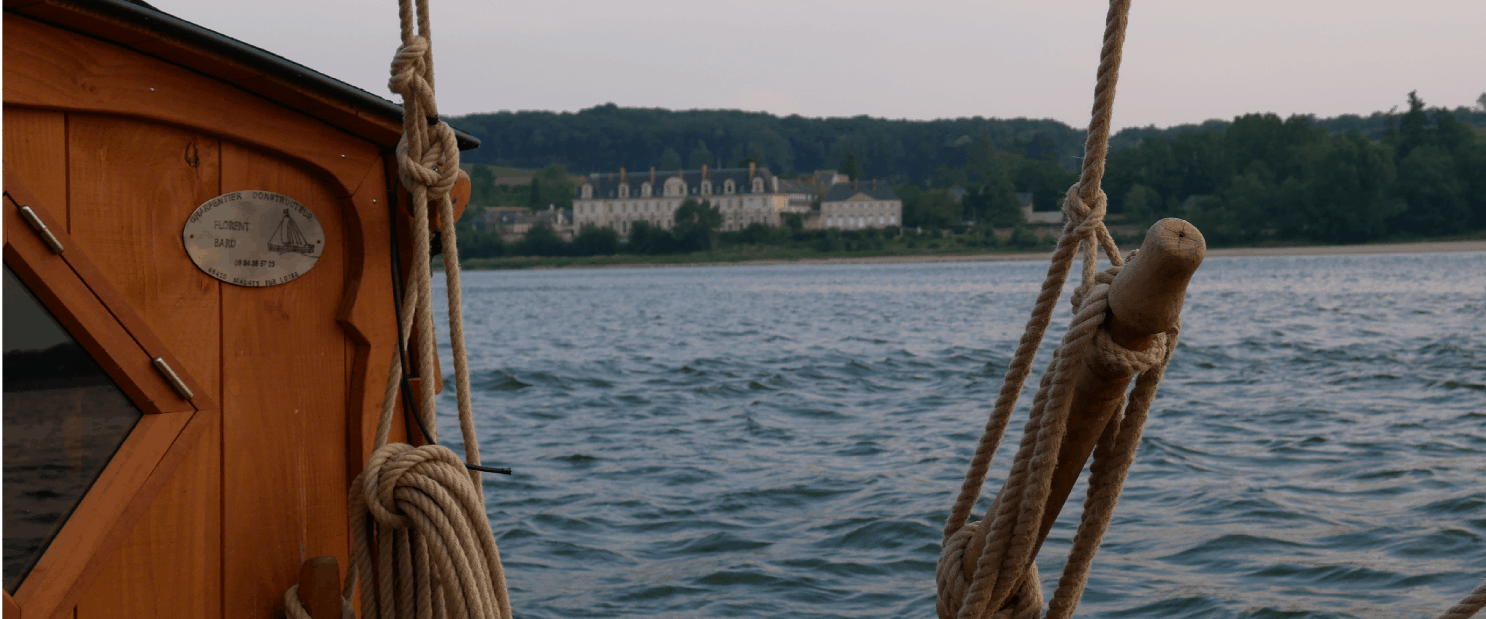 toue cabannee loire agence de voyages réceptive