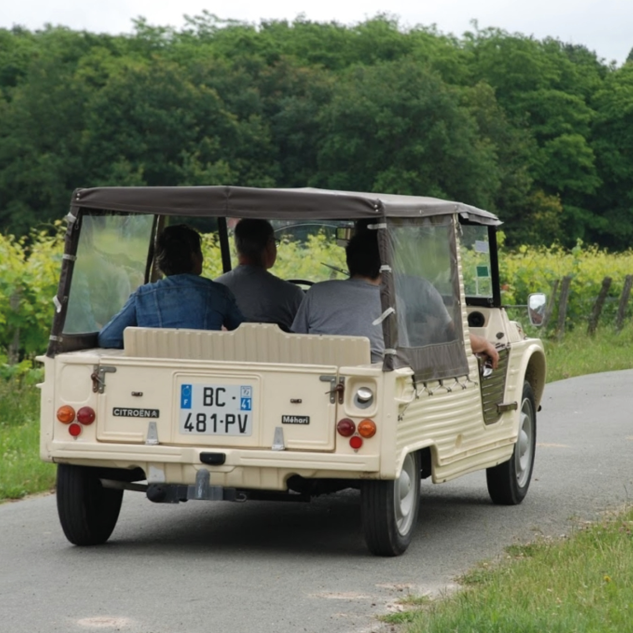 Loire Secrets - Rallye en 2CV ou en Méhari