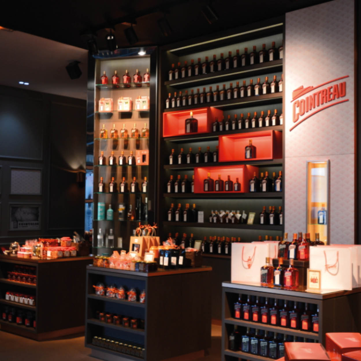 Loire Secrets - Séminaire chez Cointreau - Angers