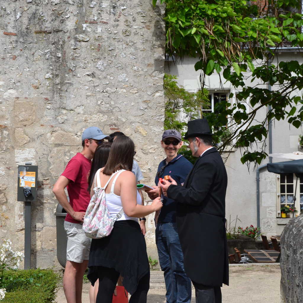 Loire Secrets - Jeu de piste à Blois - Les mystères de Blois - Team Building