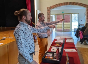 Loire Secrets - Team Building amusant - Malle de Mathurin