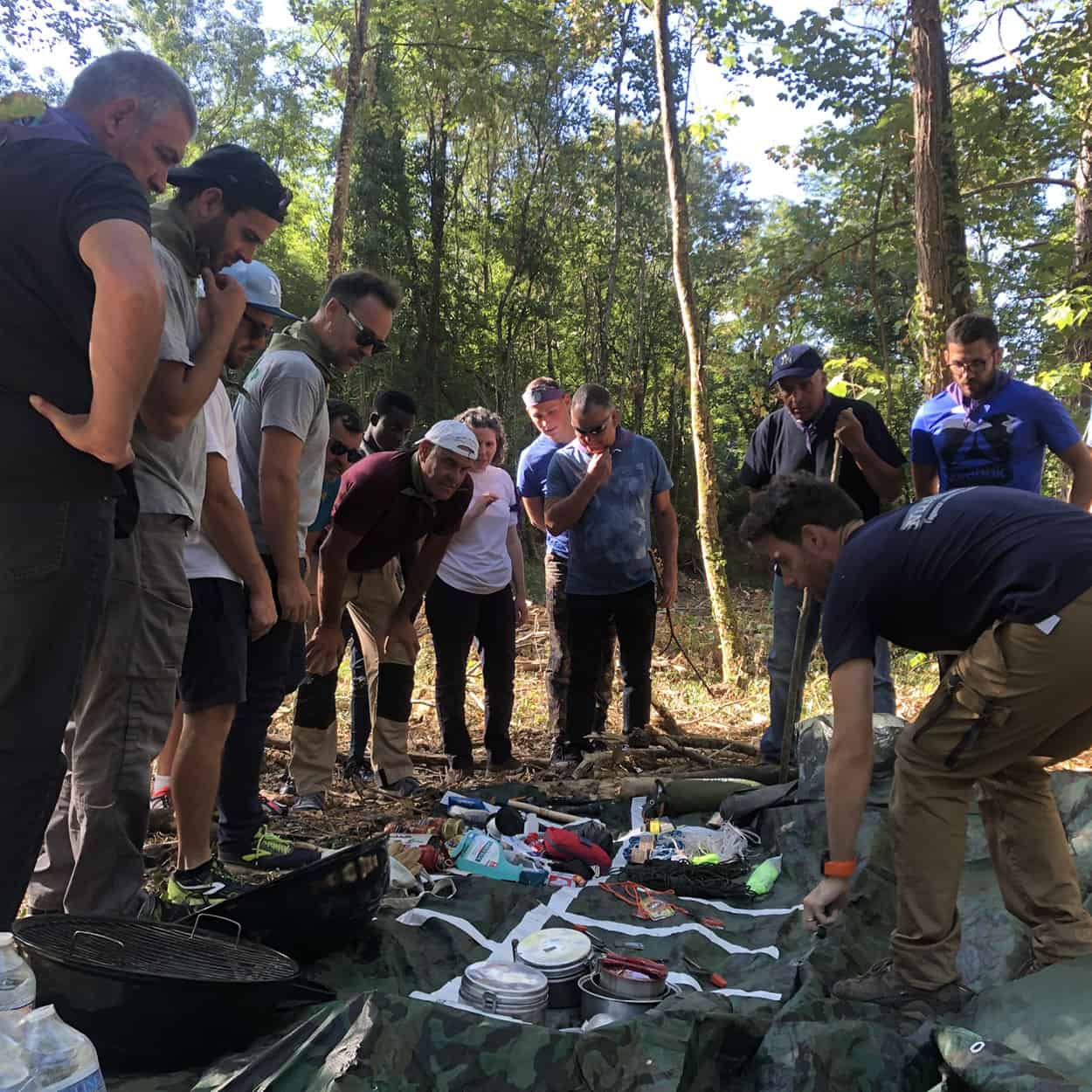 Loire Secrets - Unis pour survivre - Activité sur la survie - Team Building