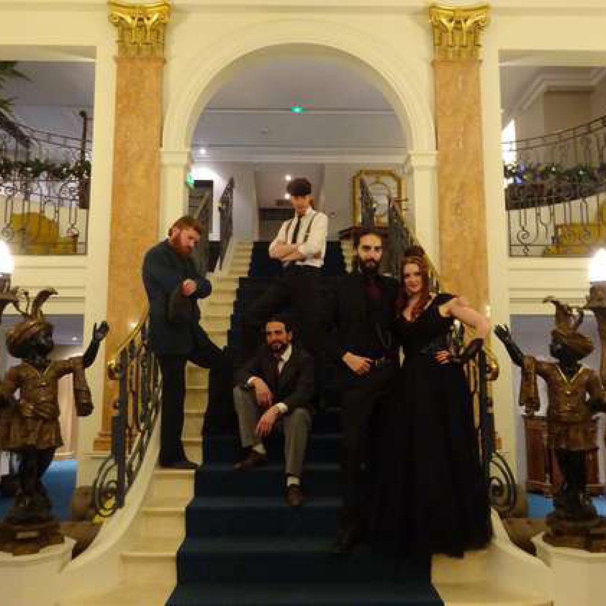 Loire Secrets - Murder Party Val de Loire, Normandie, Bretagne - Team Building