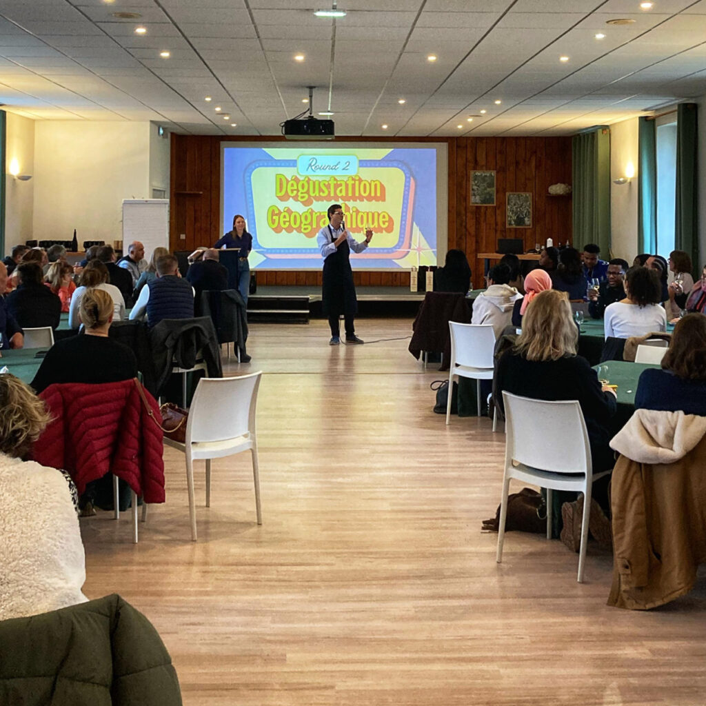 Loire Secrets - Team Building oenologique pour les entreprises - Qu'importe le flacon